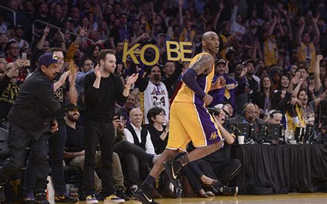 Lakers' Kobe Bryant scores 60 points, makes NBA history in final game.